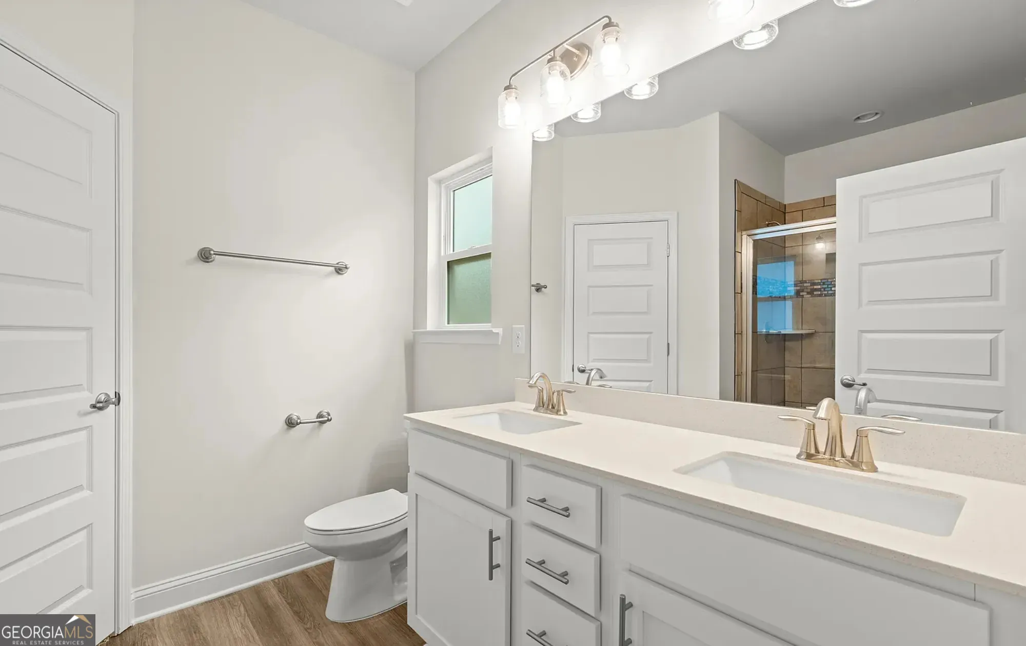102 Laney Dr — photo 15 of 28