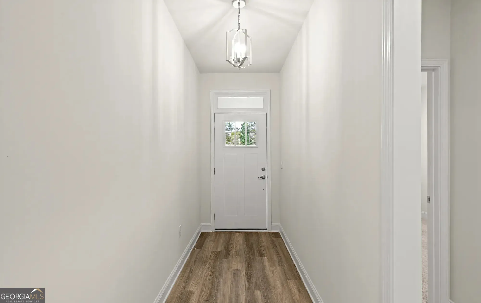 102 Laney Dr — photo 13 of 28