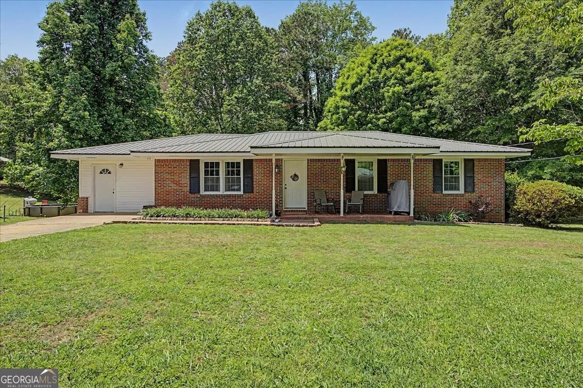 98 James St, Tallapoosa