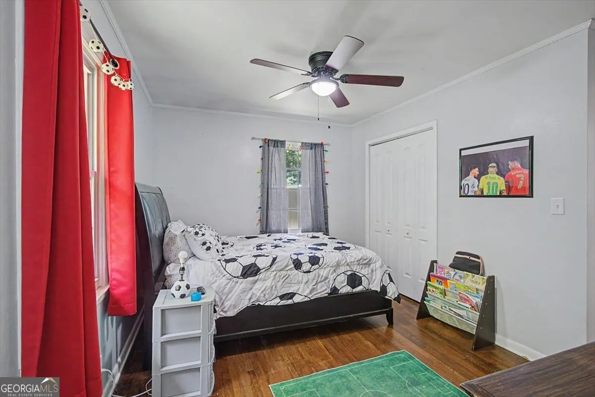 98 James St — photo 17 of 39