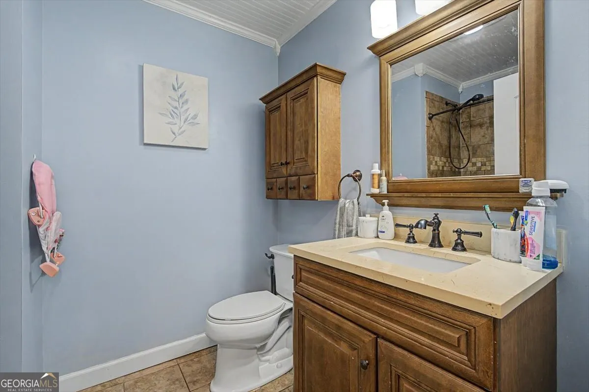 98 James St — photo 18 of 39
