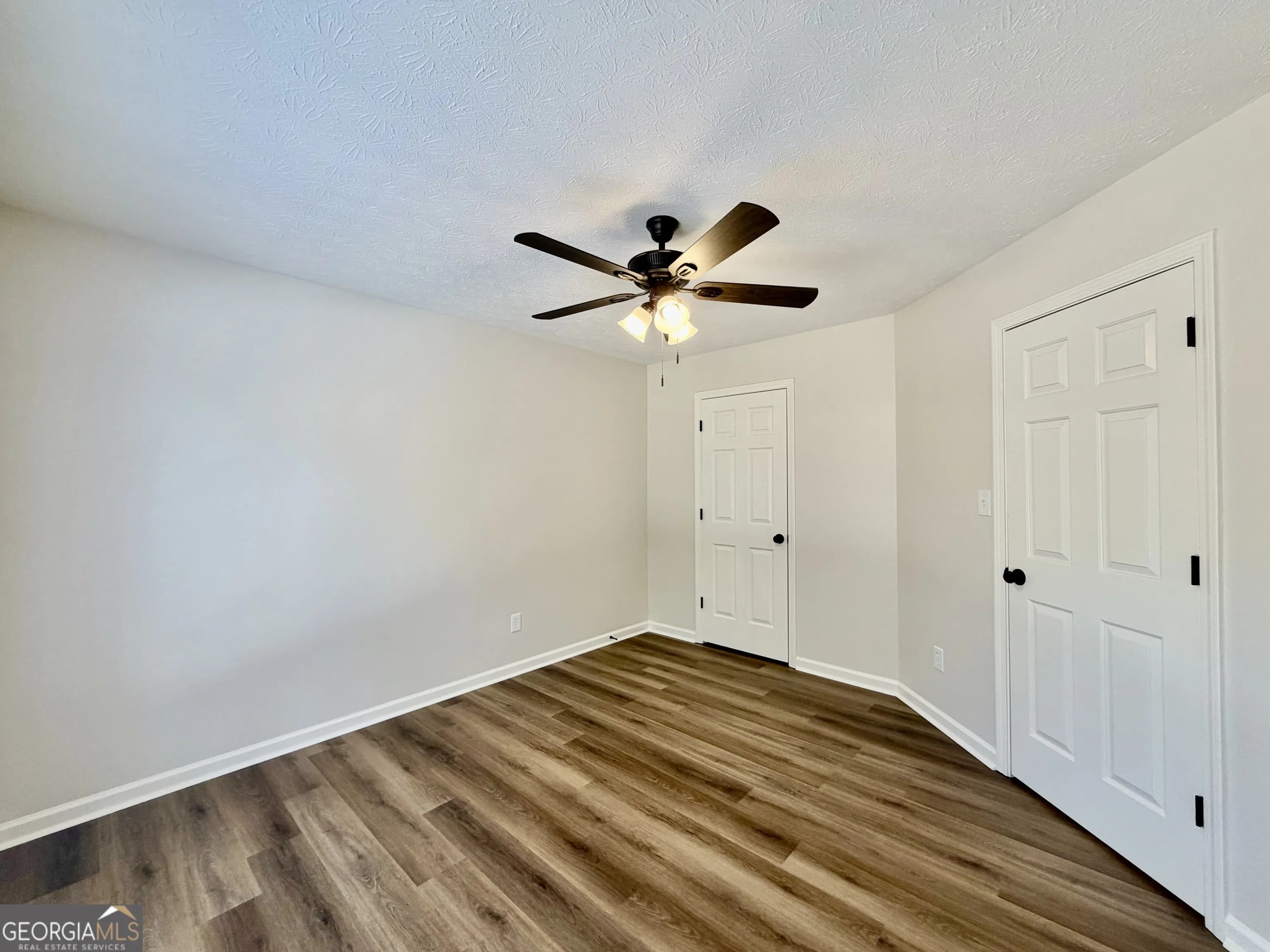 507 Legacy Park Ln — photo 19 of 48