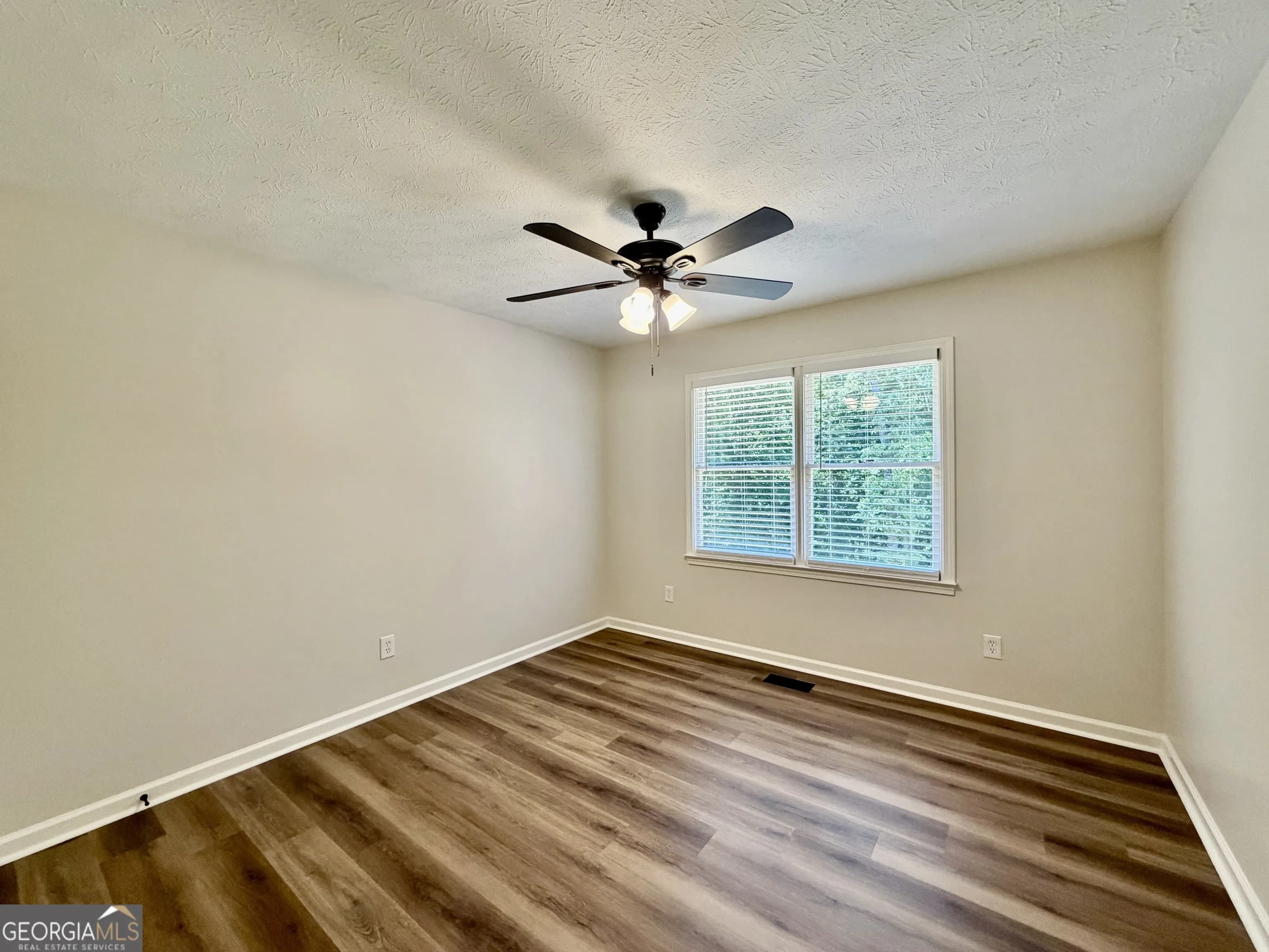 507 Legacy Park Ln — photo 26 of 48