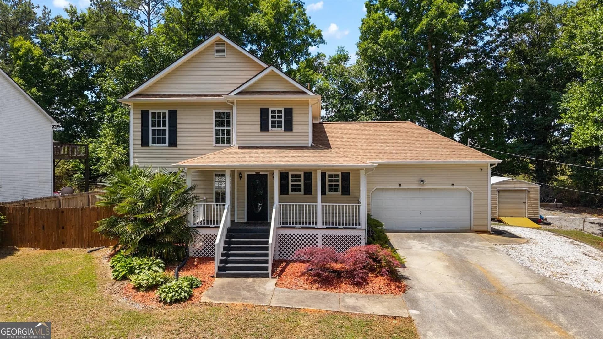 105 Hawk Ln, Carrollton