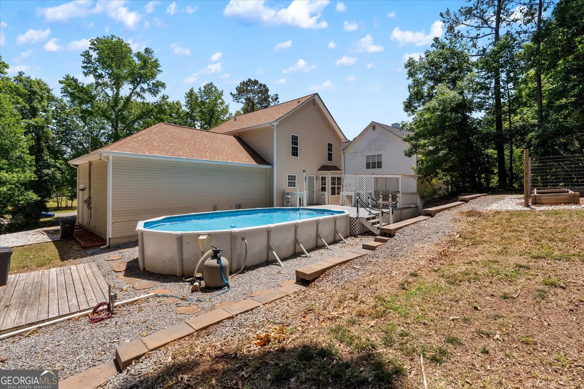105 Hawk Ln — photo 20 of 39