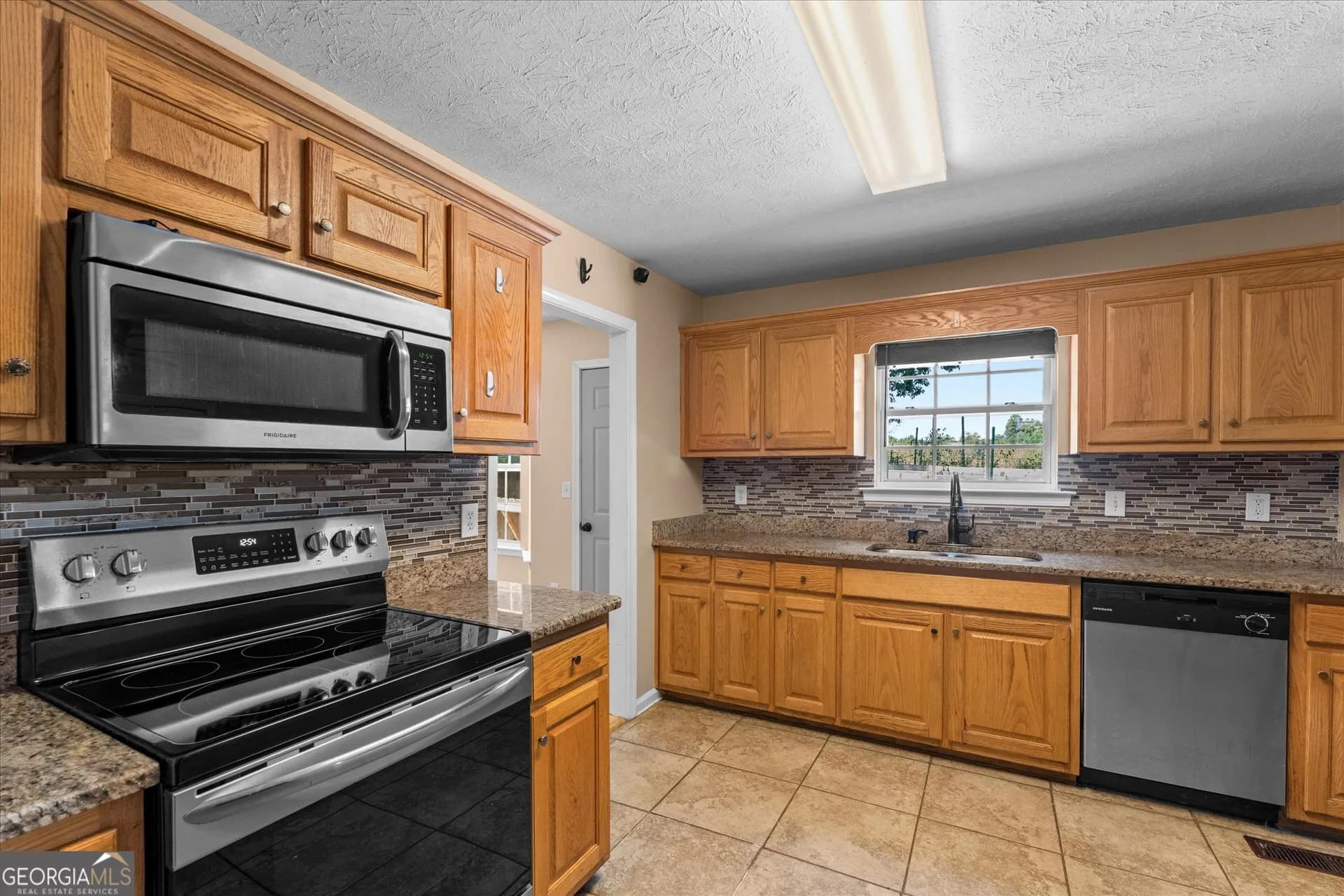 105 Hawk Ln — photo 39 of 39