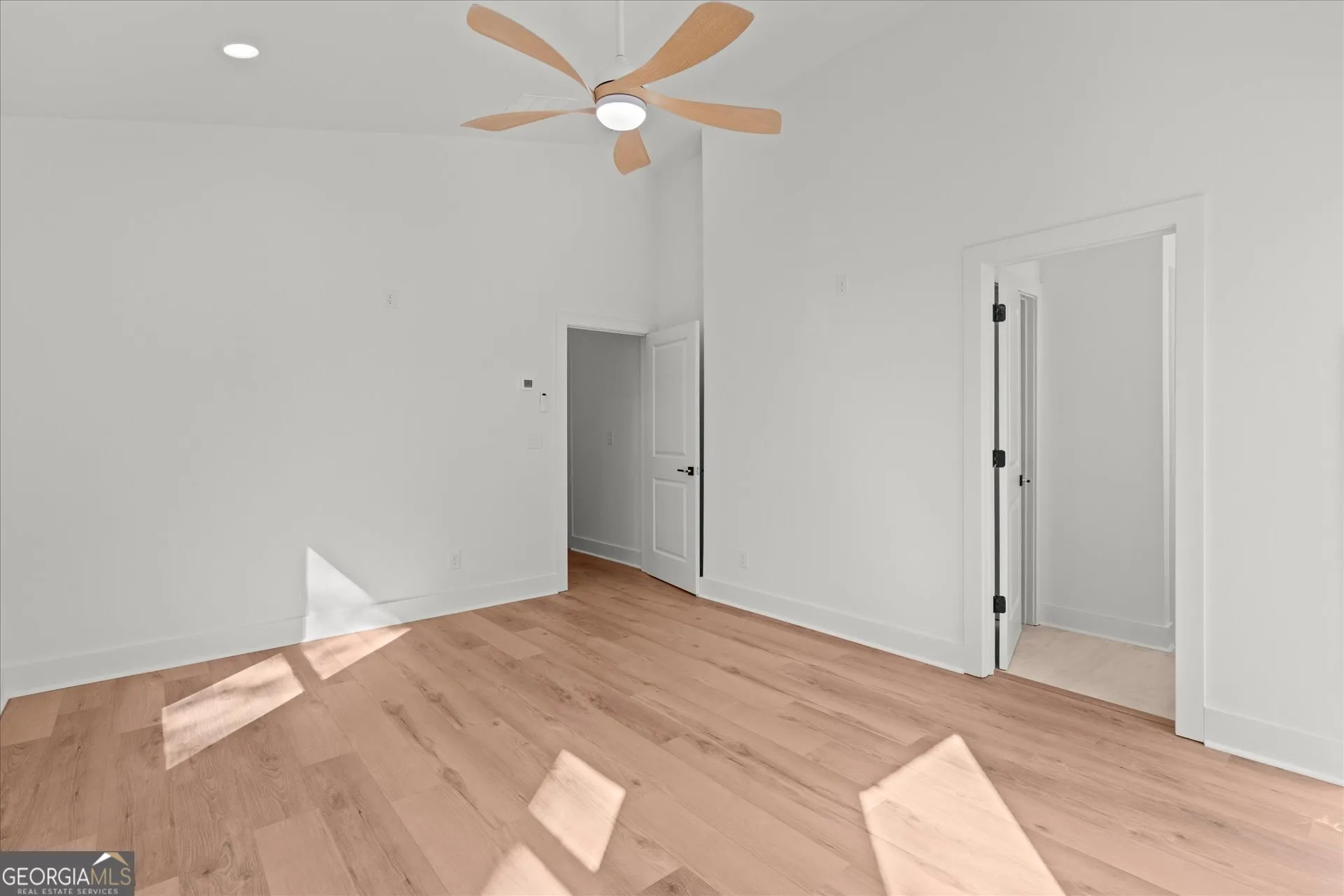 752 Crystal Bay Rd — photo 10 of 60