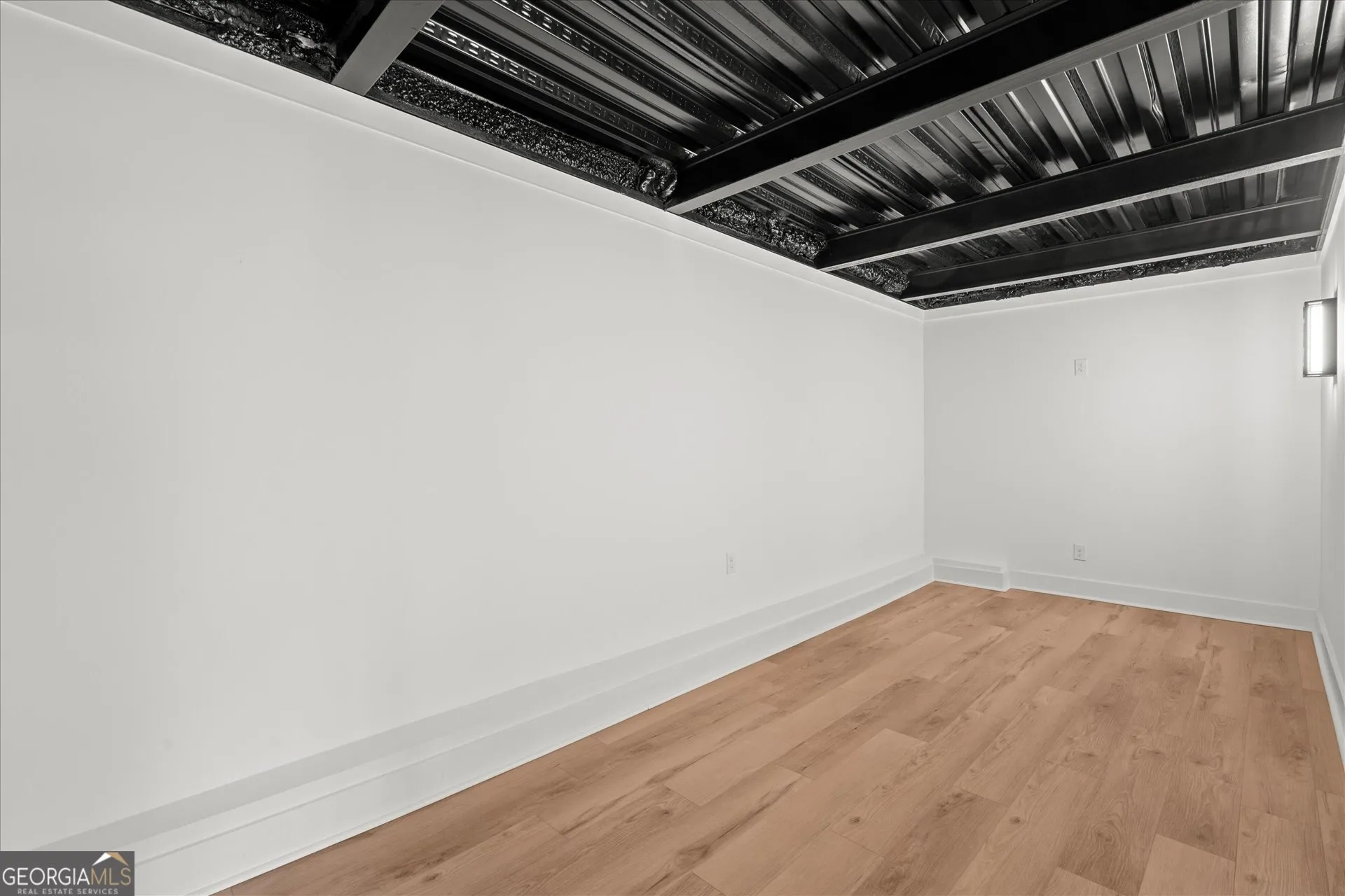 752 Crystal Bay Rd — photo 29 of 60