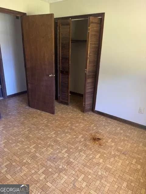 8176 Ridge Rd — photo 3 of 20