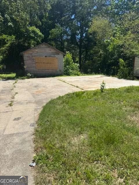 8176 Ridge Rd — photo 14 of 20