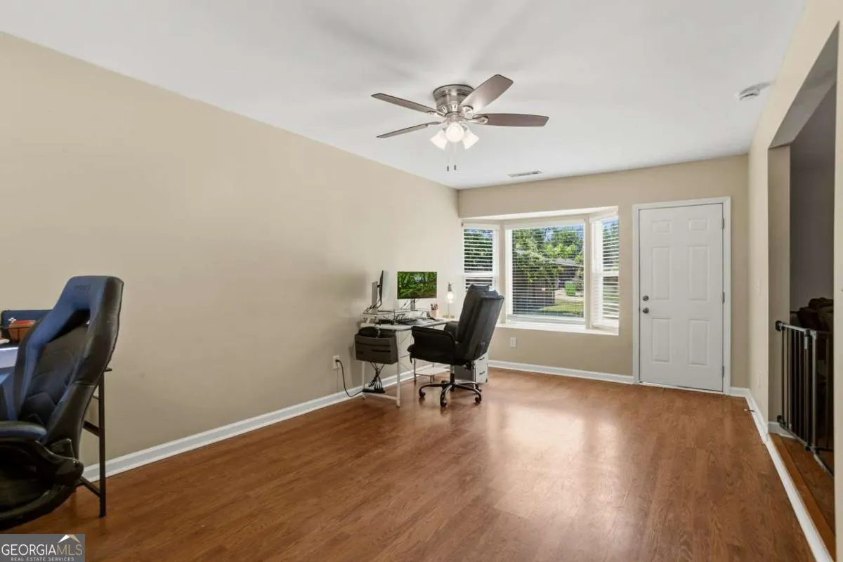 28 Rose Ct — photo 14 of 48