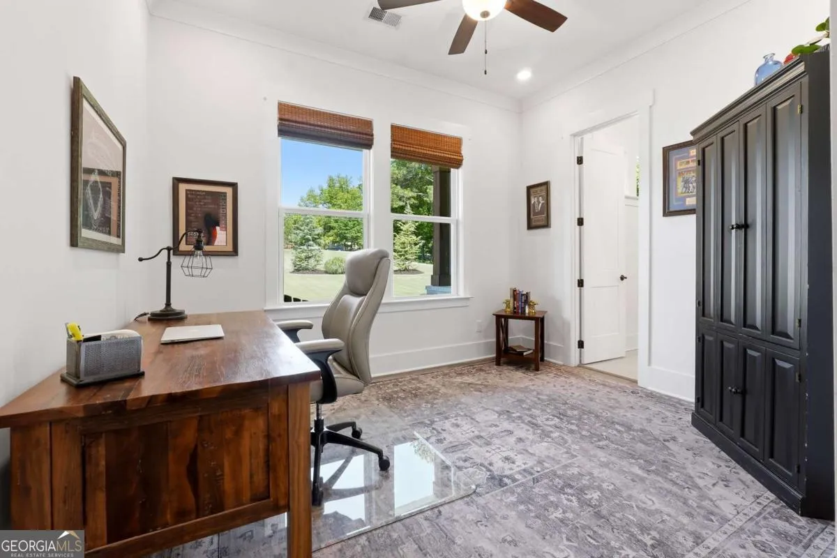 330 Taylor Path — photo 11 of 49