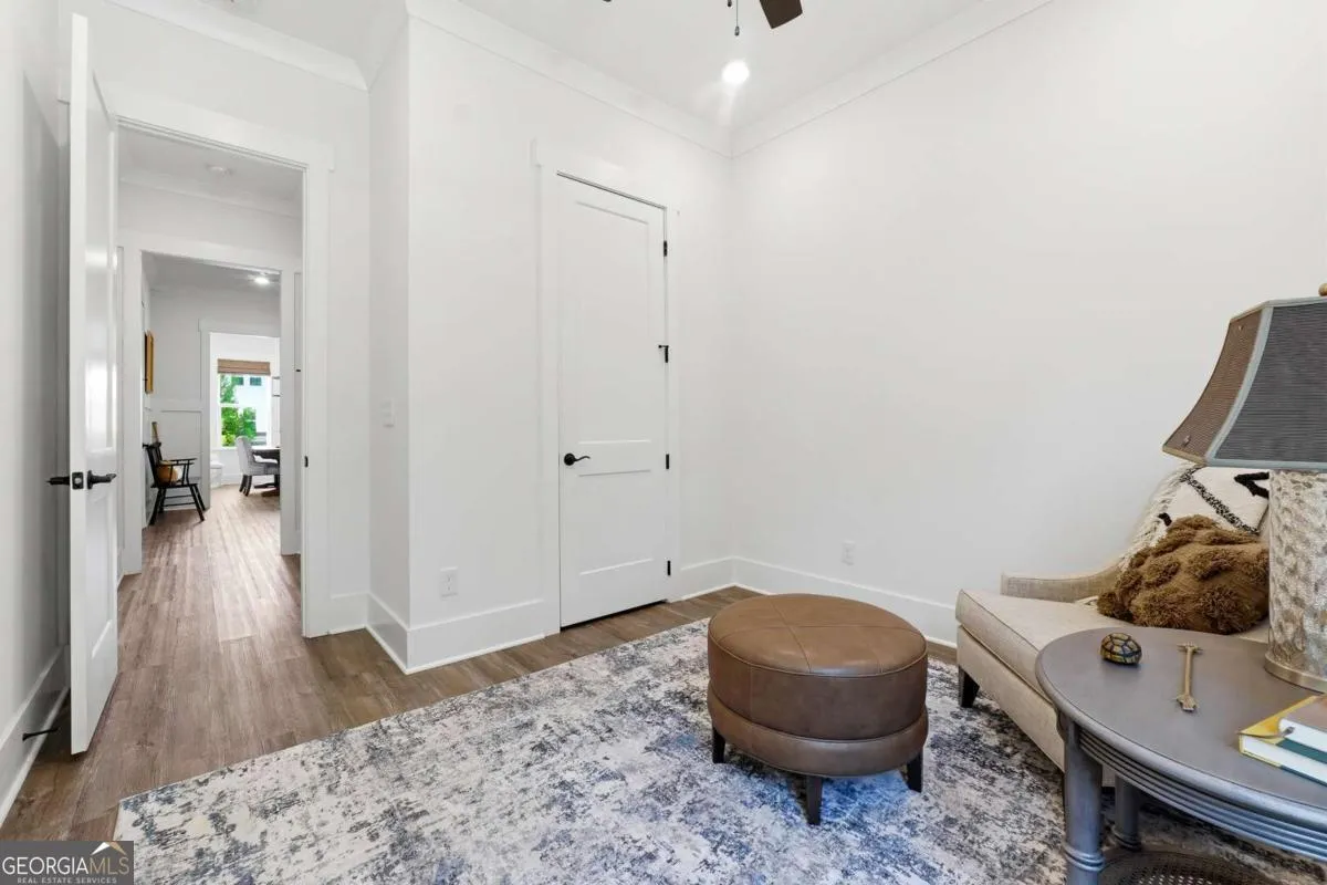 330 Taylor Path — photo 9 of 49