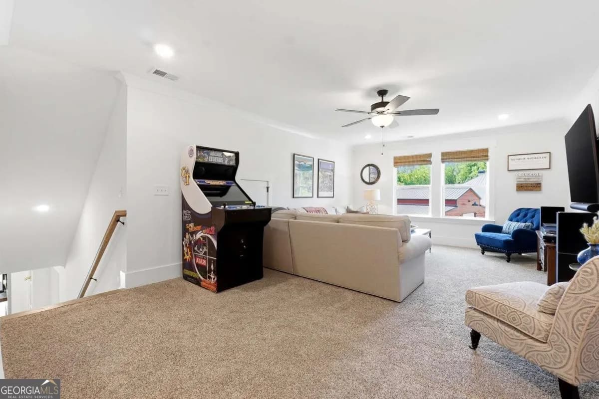 330 Taylor Path — photo 20 of 49