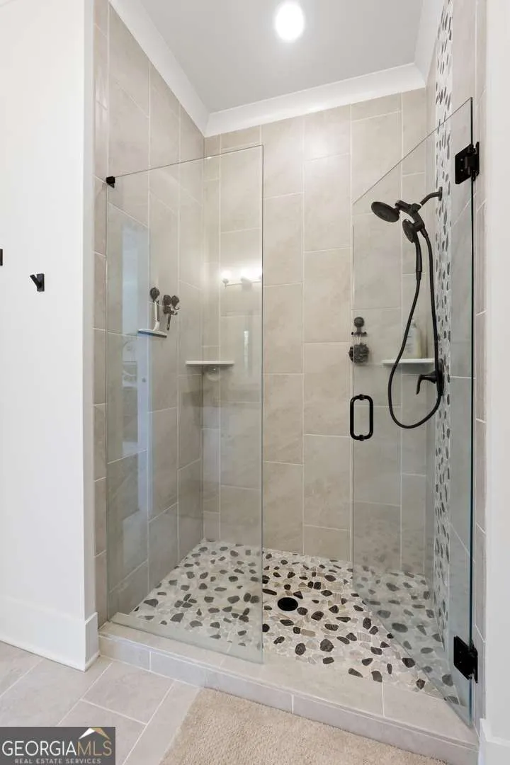 330 Taylor Path — photo 4 of 49