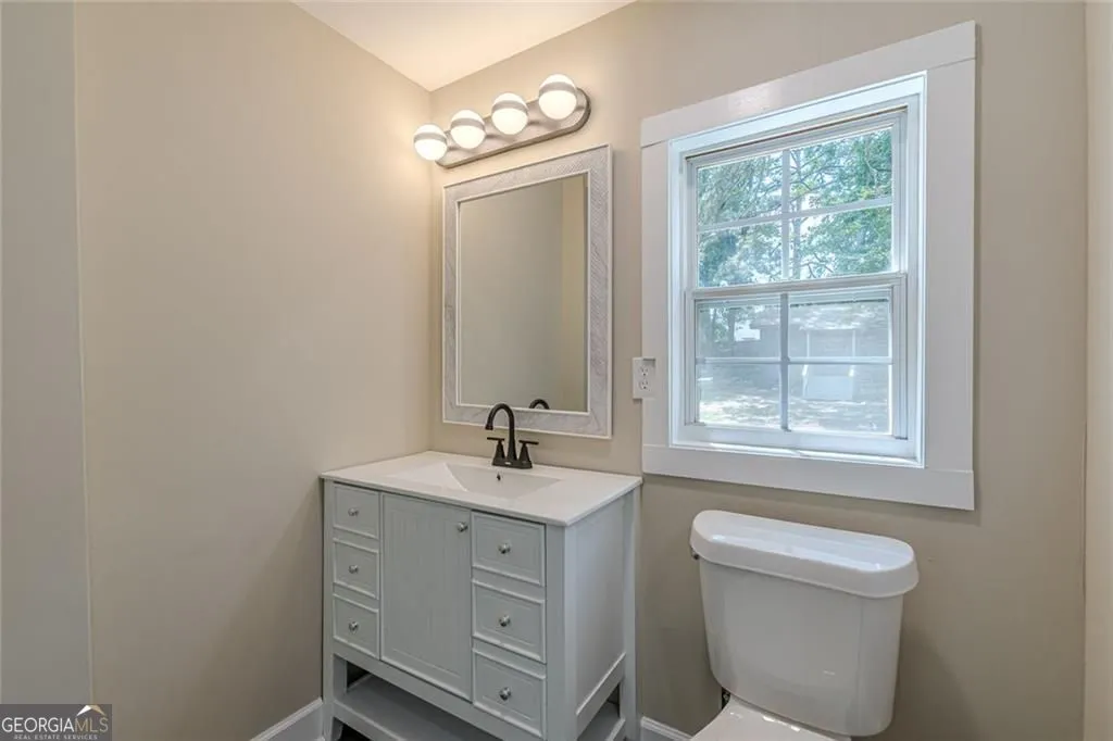 8591 Chestnut Ln — photo 16 of 40