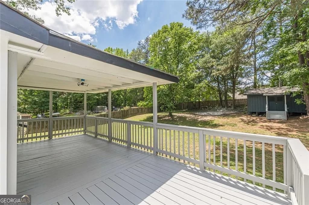 8591 Chestnut Ln — photo 37 of 40