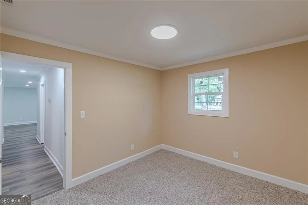 8591 Chestnut Ln — photo 25 of 40