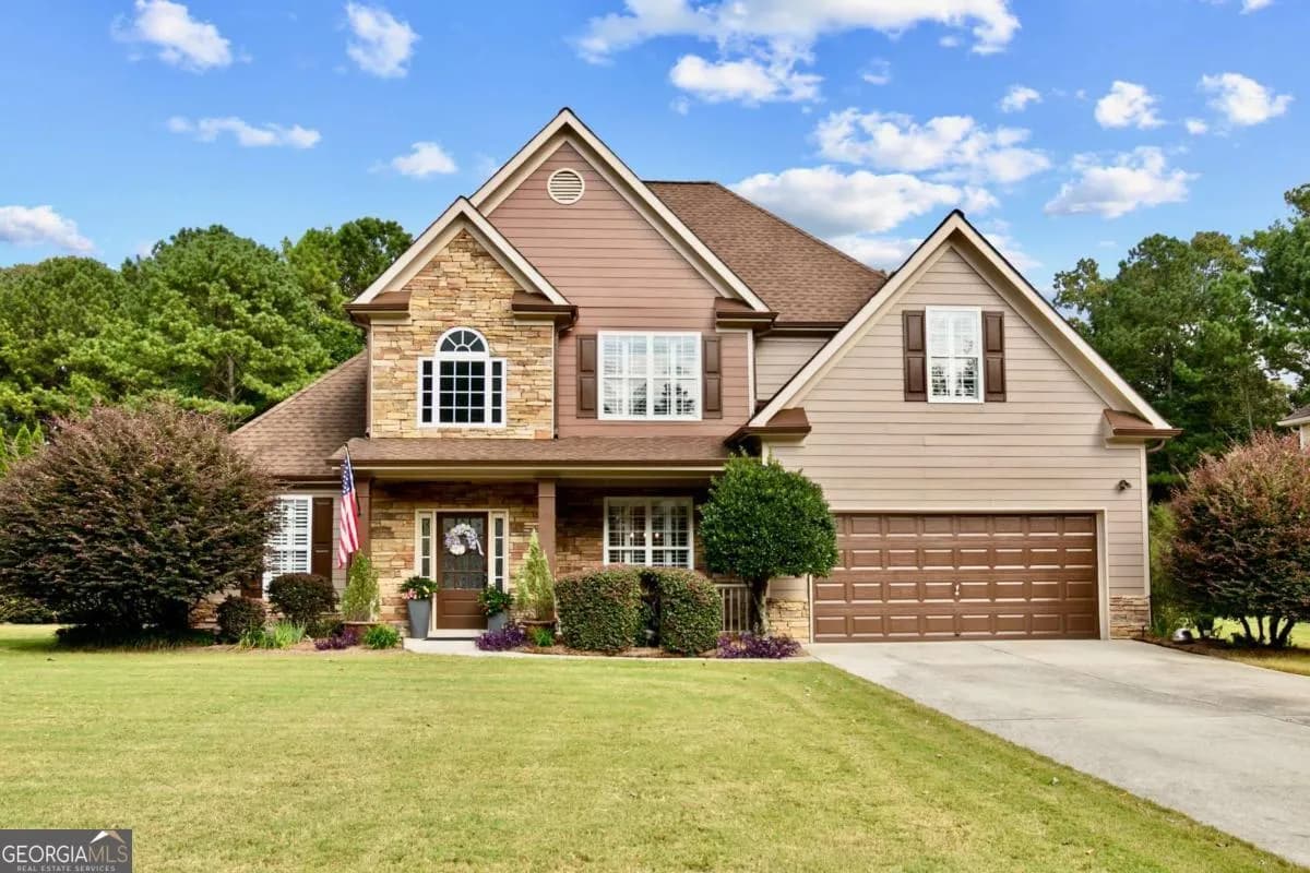 87 Country Club Ct, Hiram