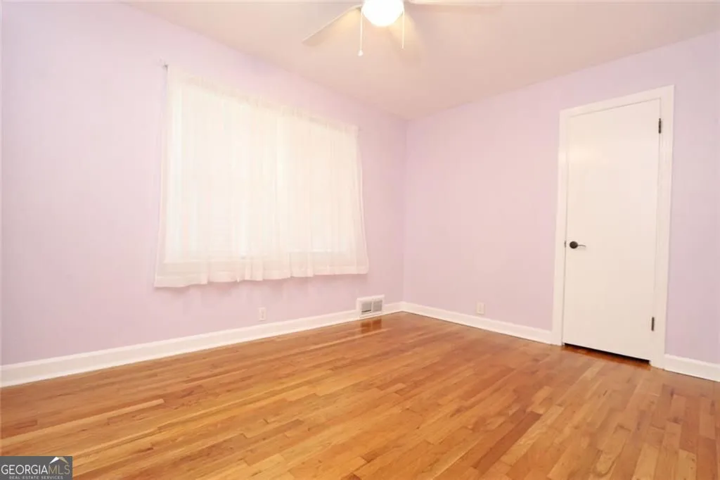 405 Church St — photo 5 of 36