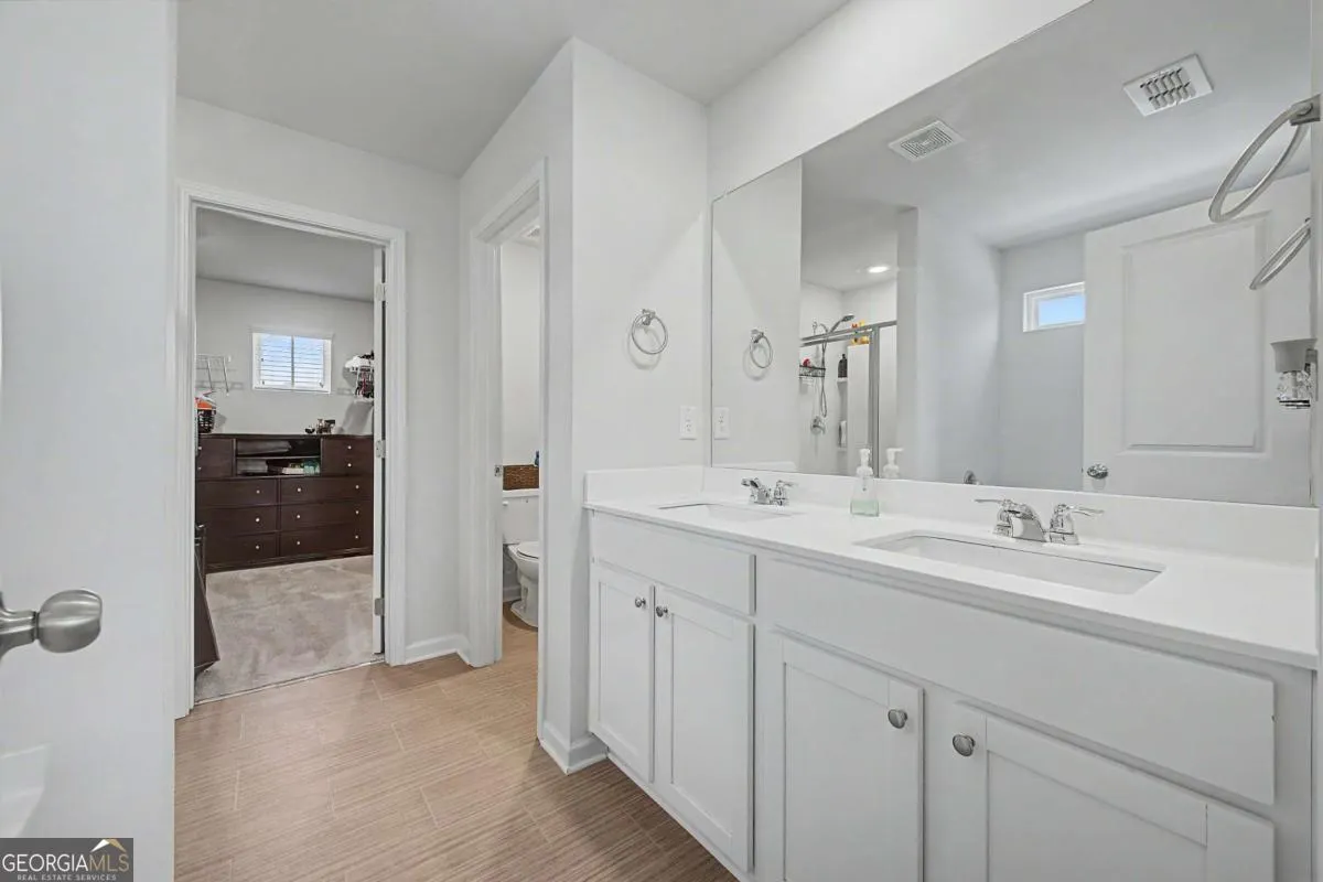 215 Summit Pointe Dr — photo 20 of 53