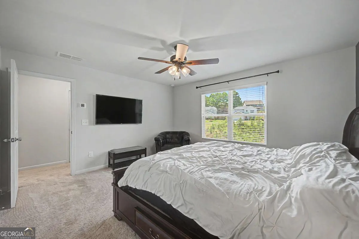 215 Summit Pointe Dr — photo 19 of 53