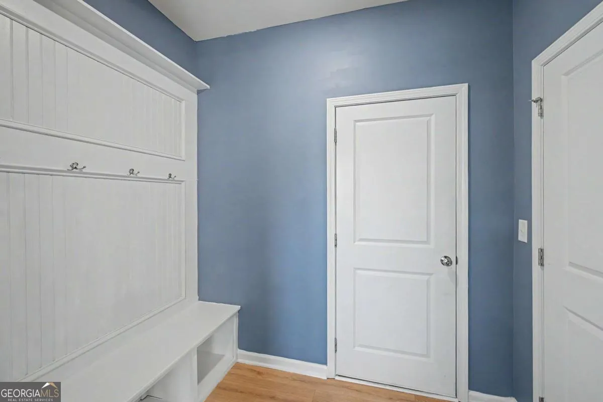 215 Summit Pointe Dr — photo 26 of 53