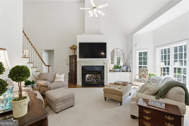 4310 Winslow Ct — photo 9 of 70