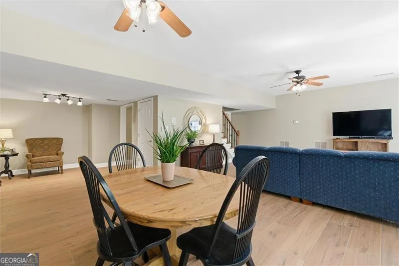 4310 Winslow Ct — photo 48 of 70