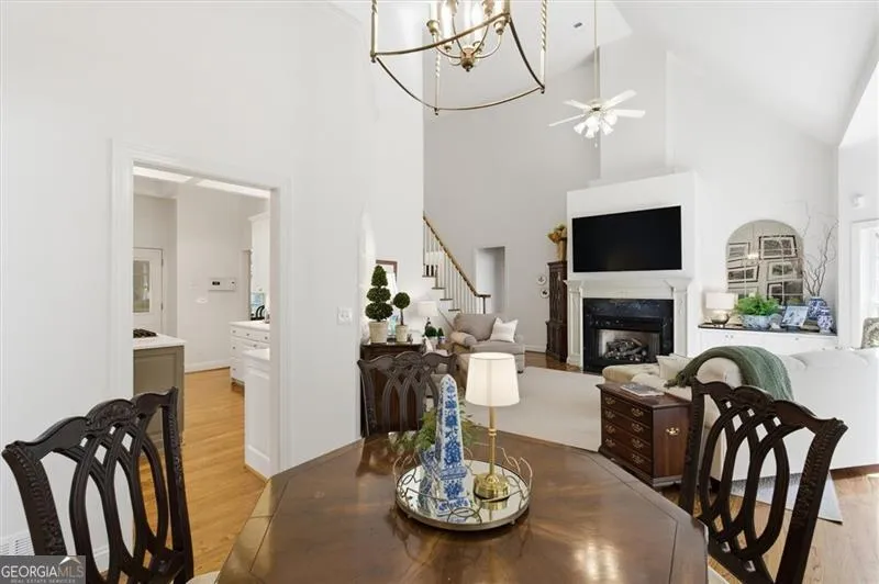 4310 Winslow Ct — photo 11 of 70