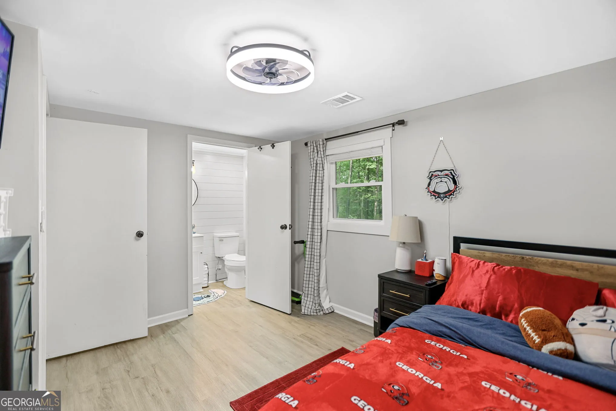 2165 S River Rd — photo 3 of 15
