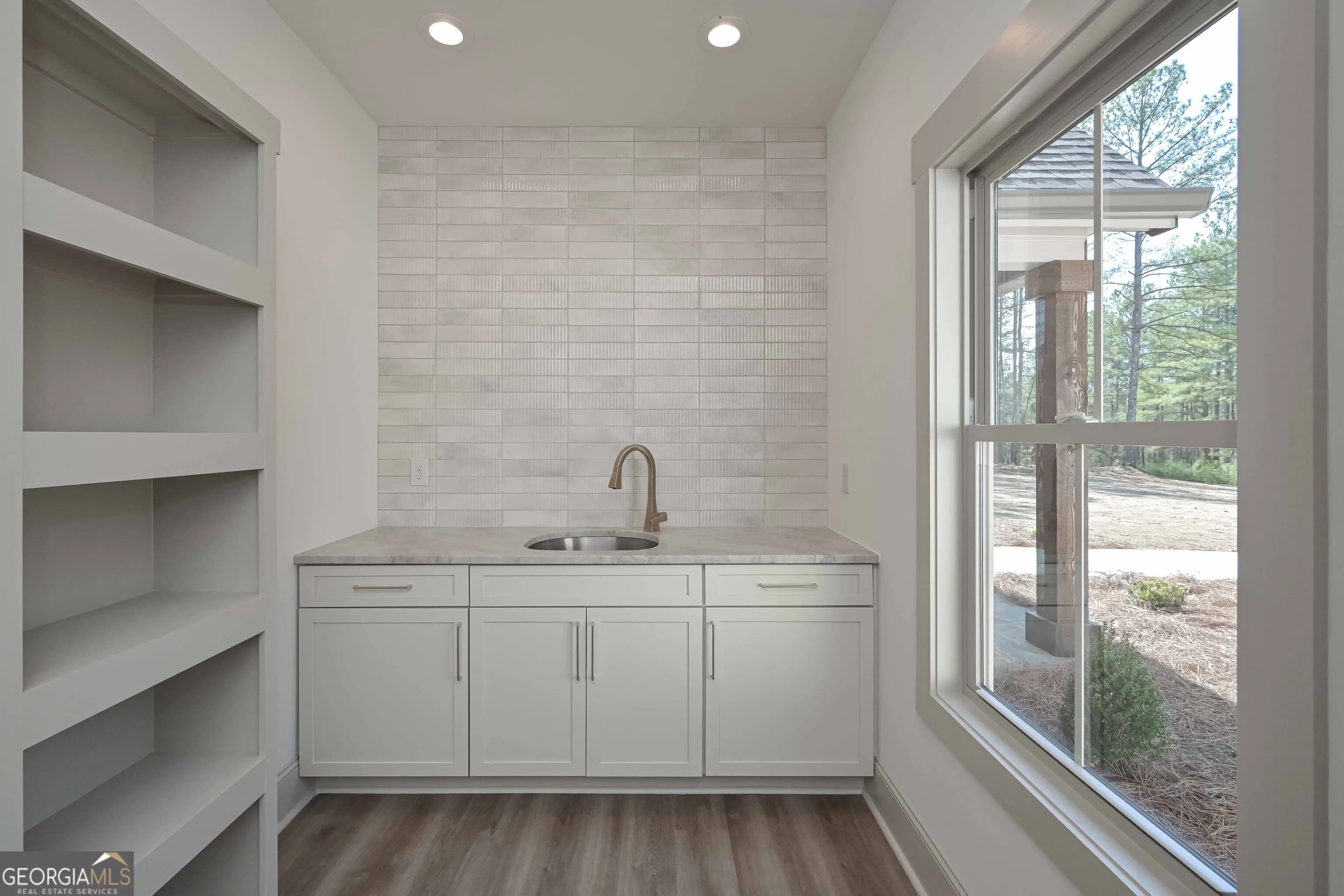 153 Riversong Rd — photo 6 of 60