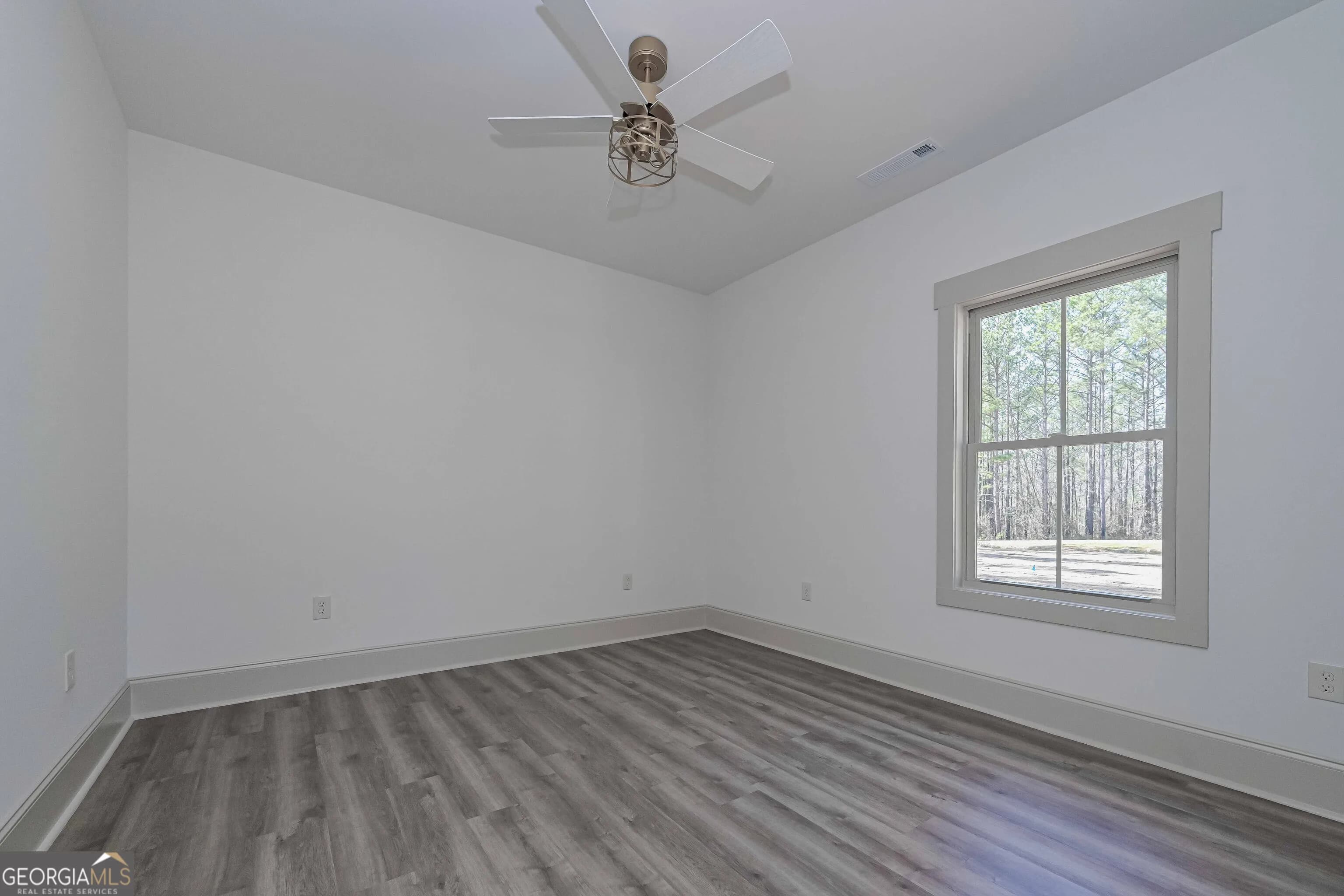 153 Riversong Rd — photo 33 of 60