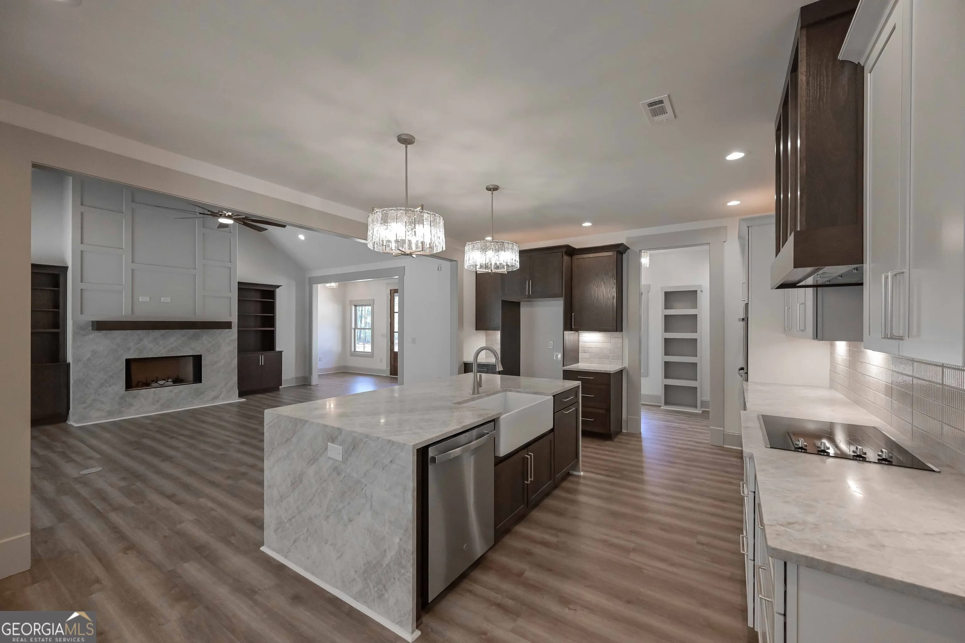 153 Riversong Rd — photo 3 of 60