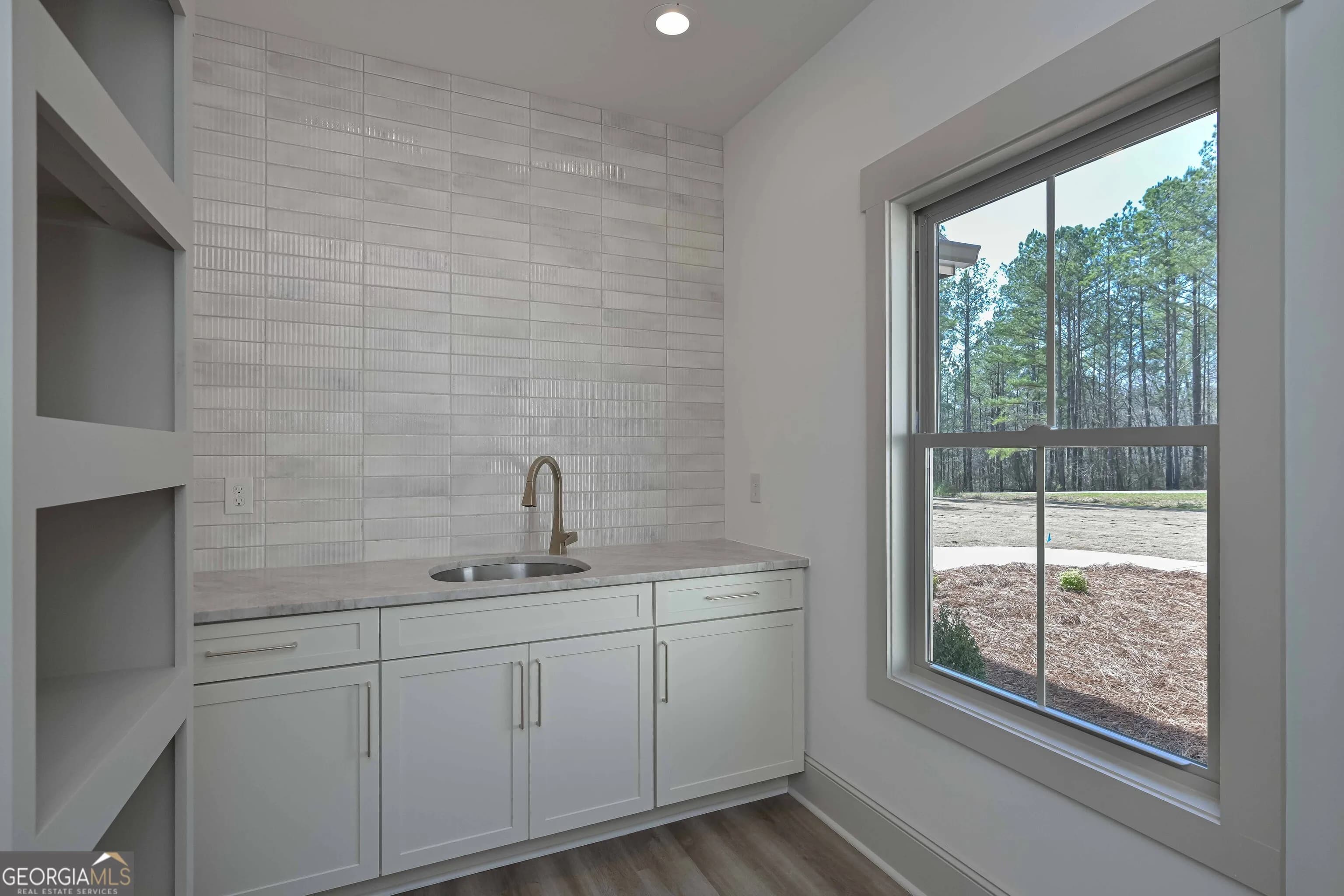 153 Riversong Rd — photo 7 of 60