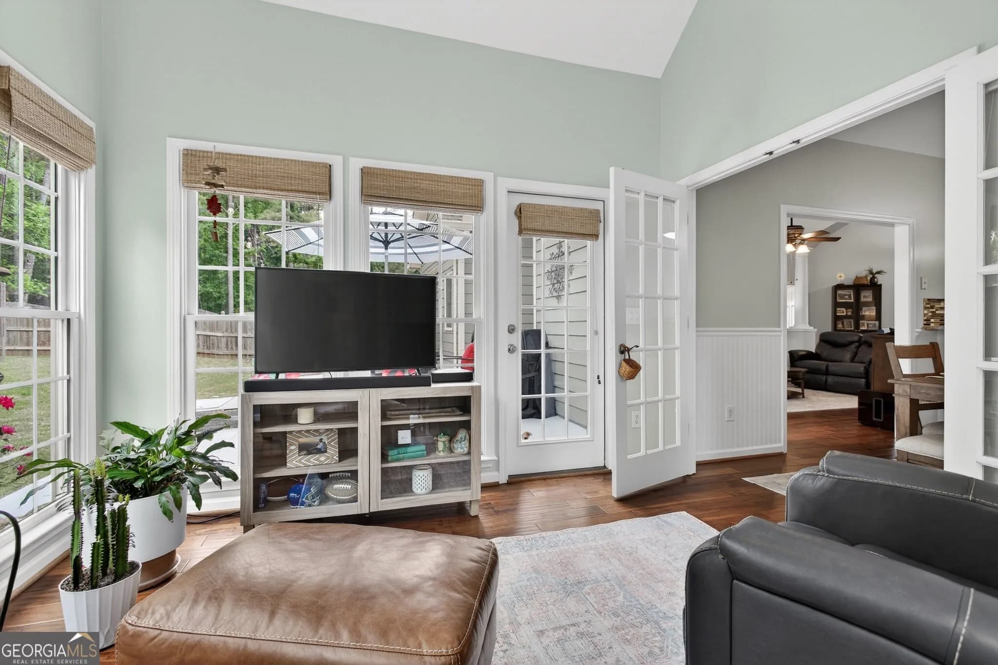167 Wesley Dr — photo 12 of 47