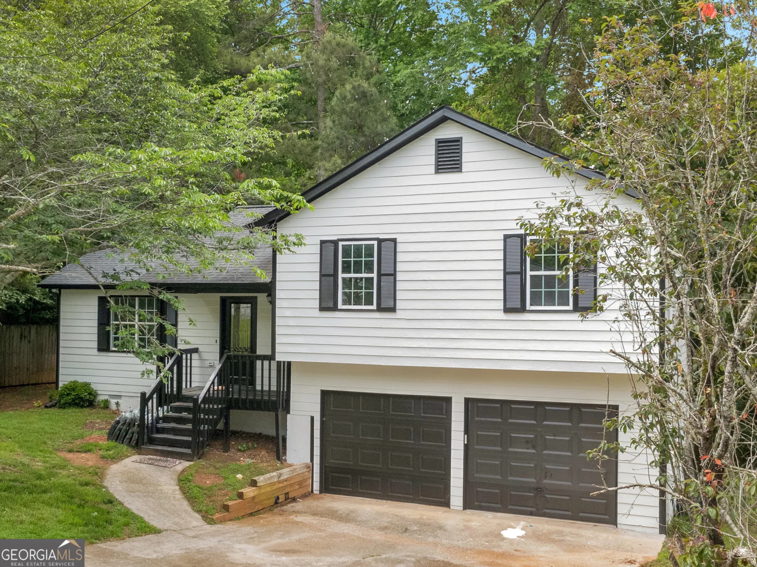 225 Hampton Dr — photo 36 of 46