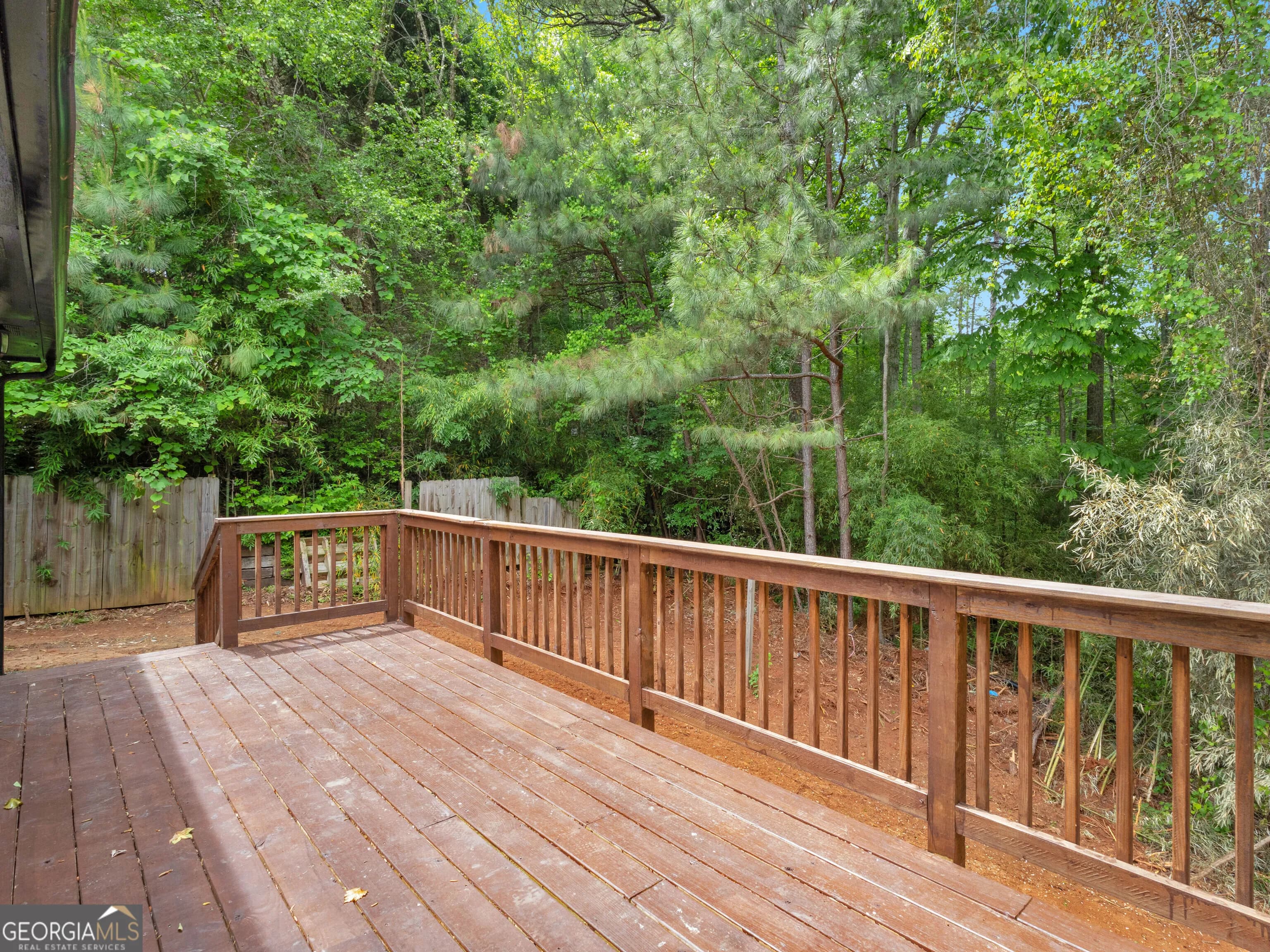 225 Hampton Dr — photo 34 of 46