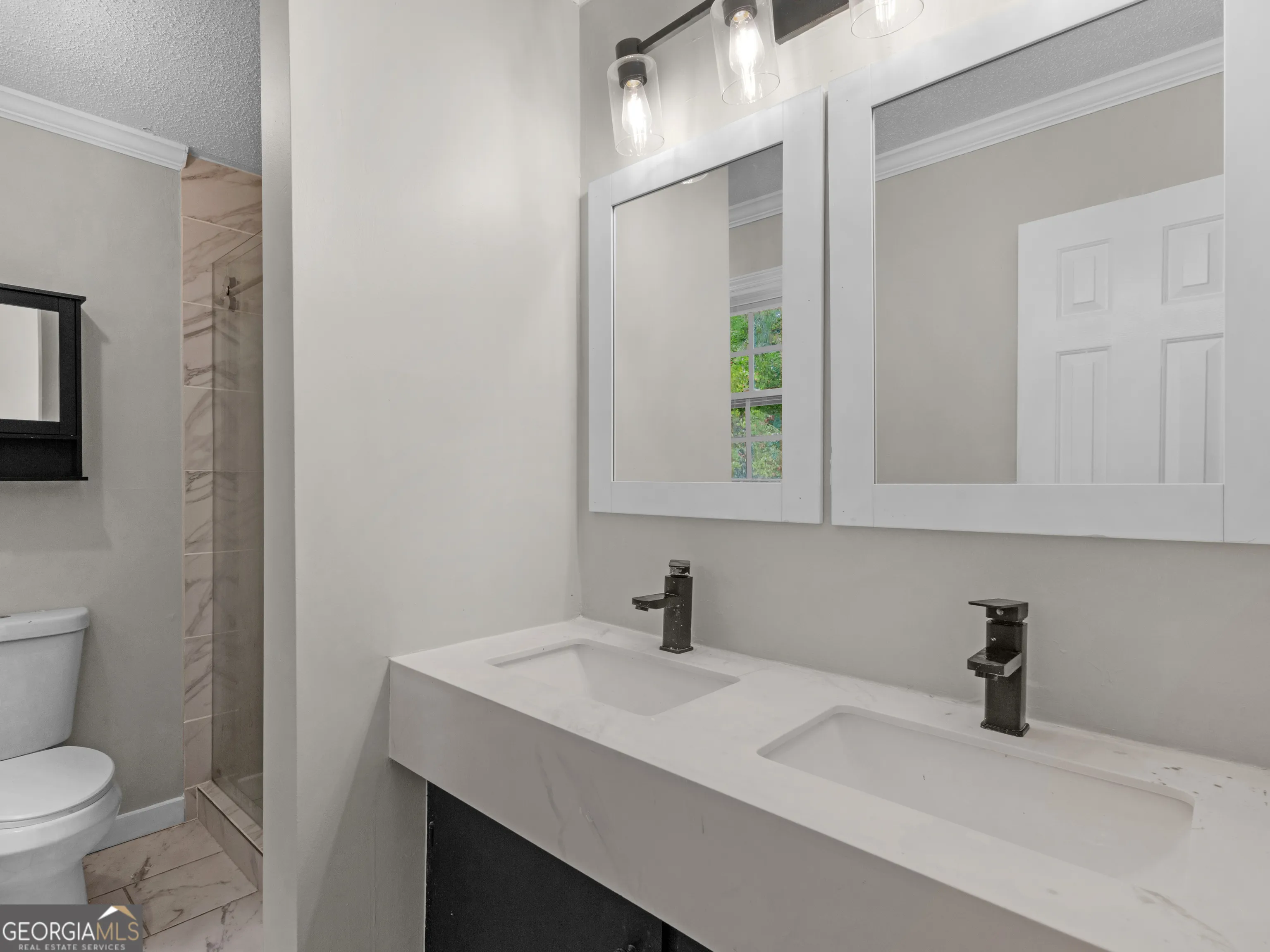 225 Hampton Dr — photo 29 of 46
