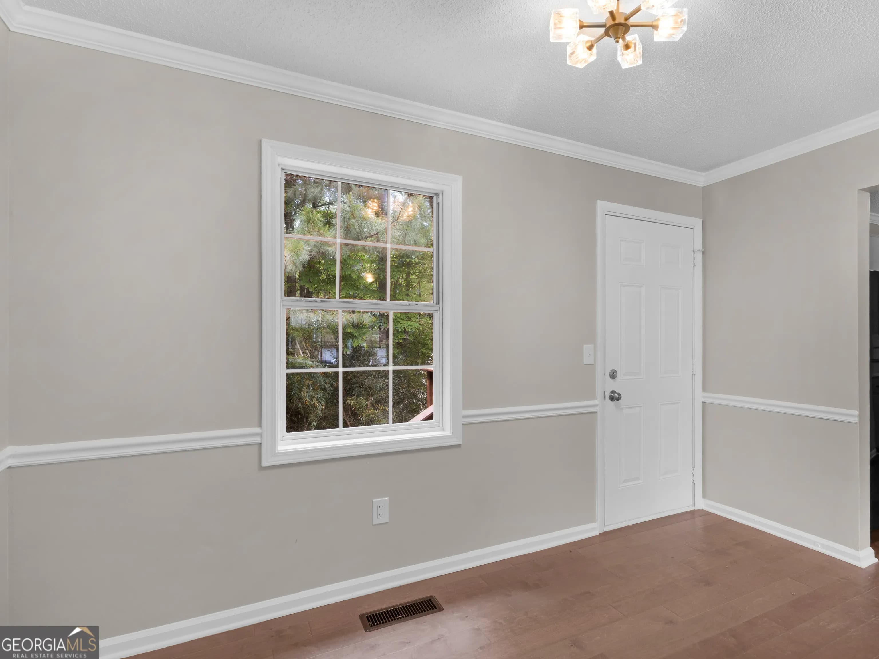 225 Hampton Dr — photo 46 of 46