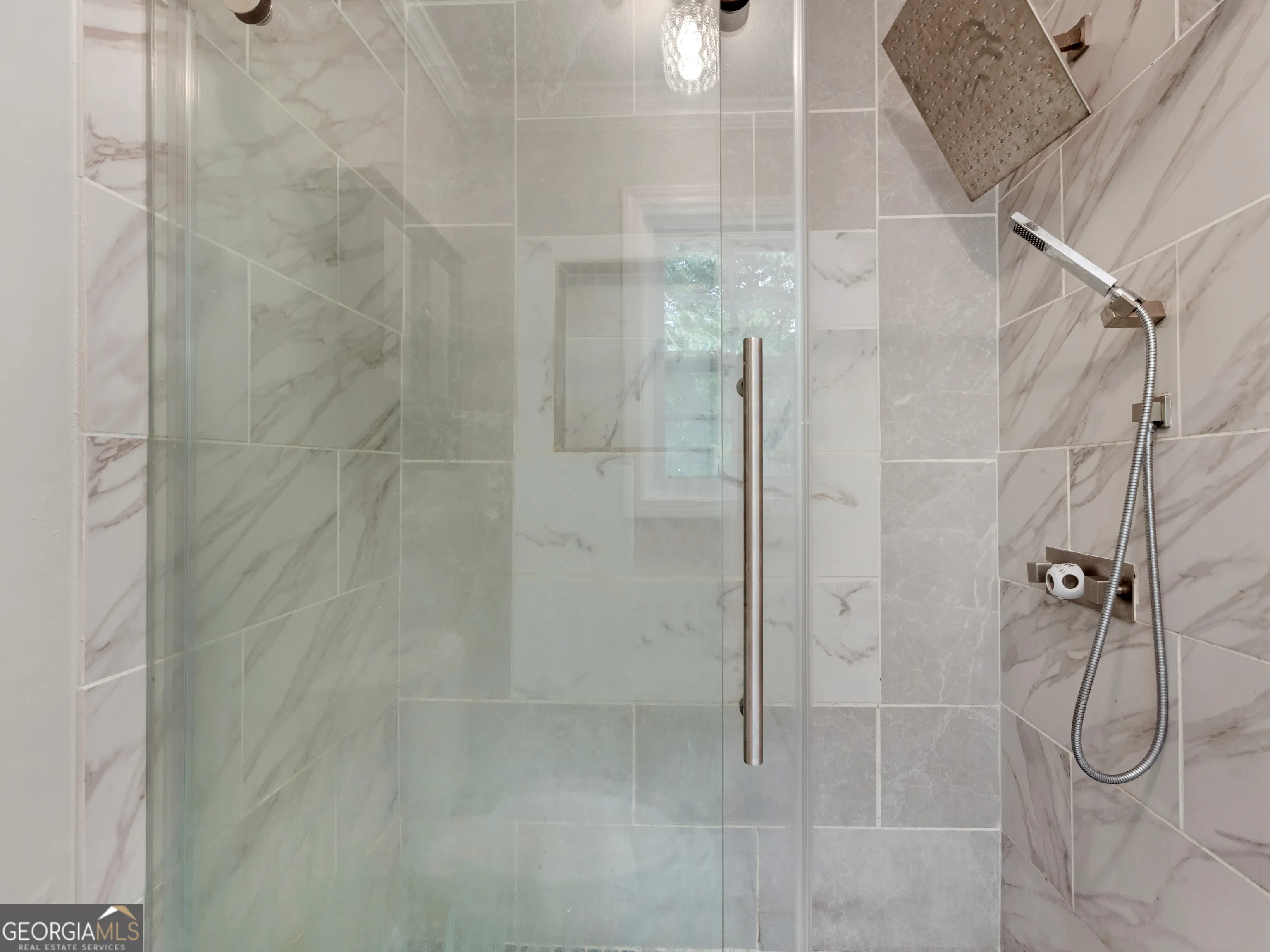 225 Hampton Dr — photo 31 of 46