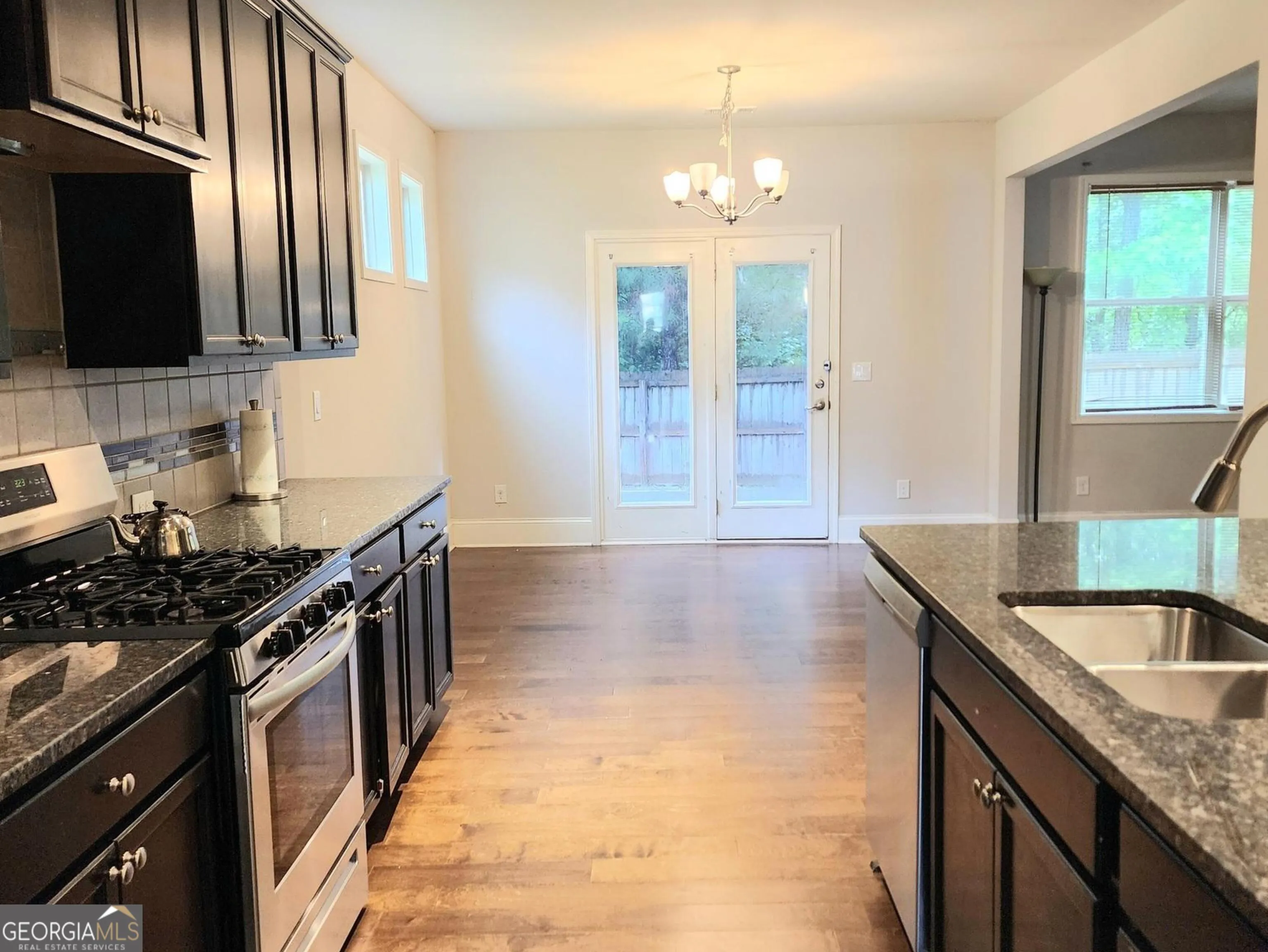 1001 Creekhead Dr — photo 8 of 13