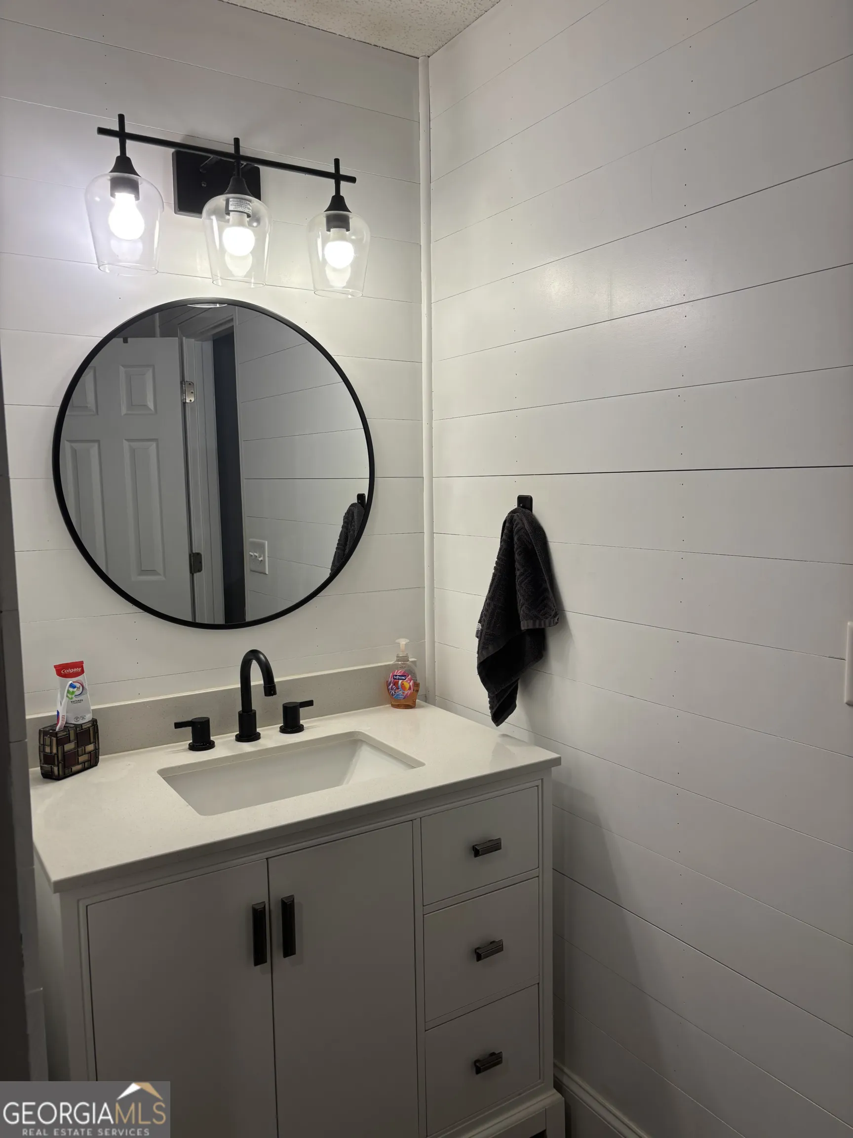 3009 Lakeview Pkwy — photo 8 of 34