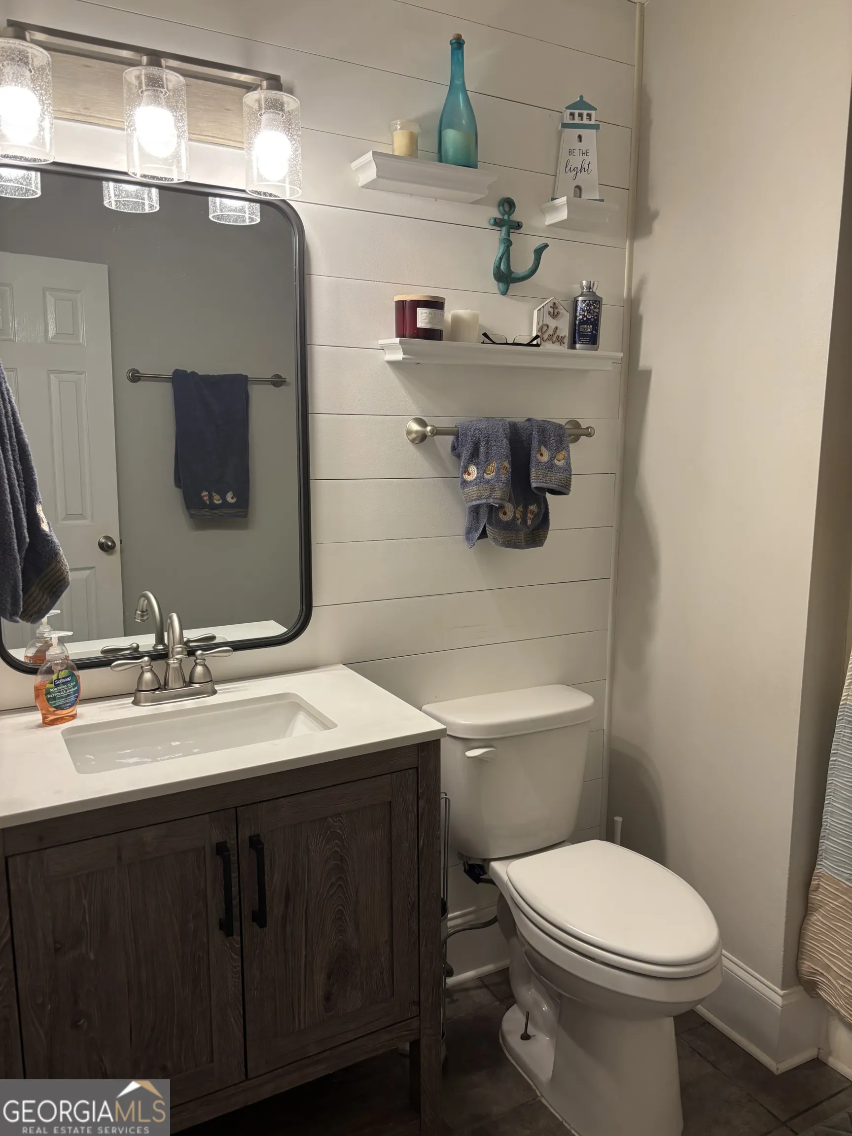 3009 Lakeview Pkwy — photo 3 of 34