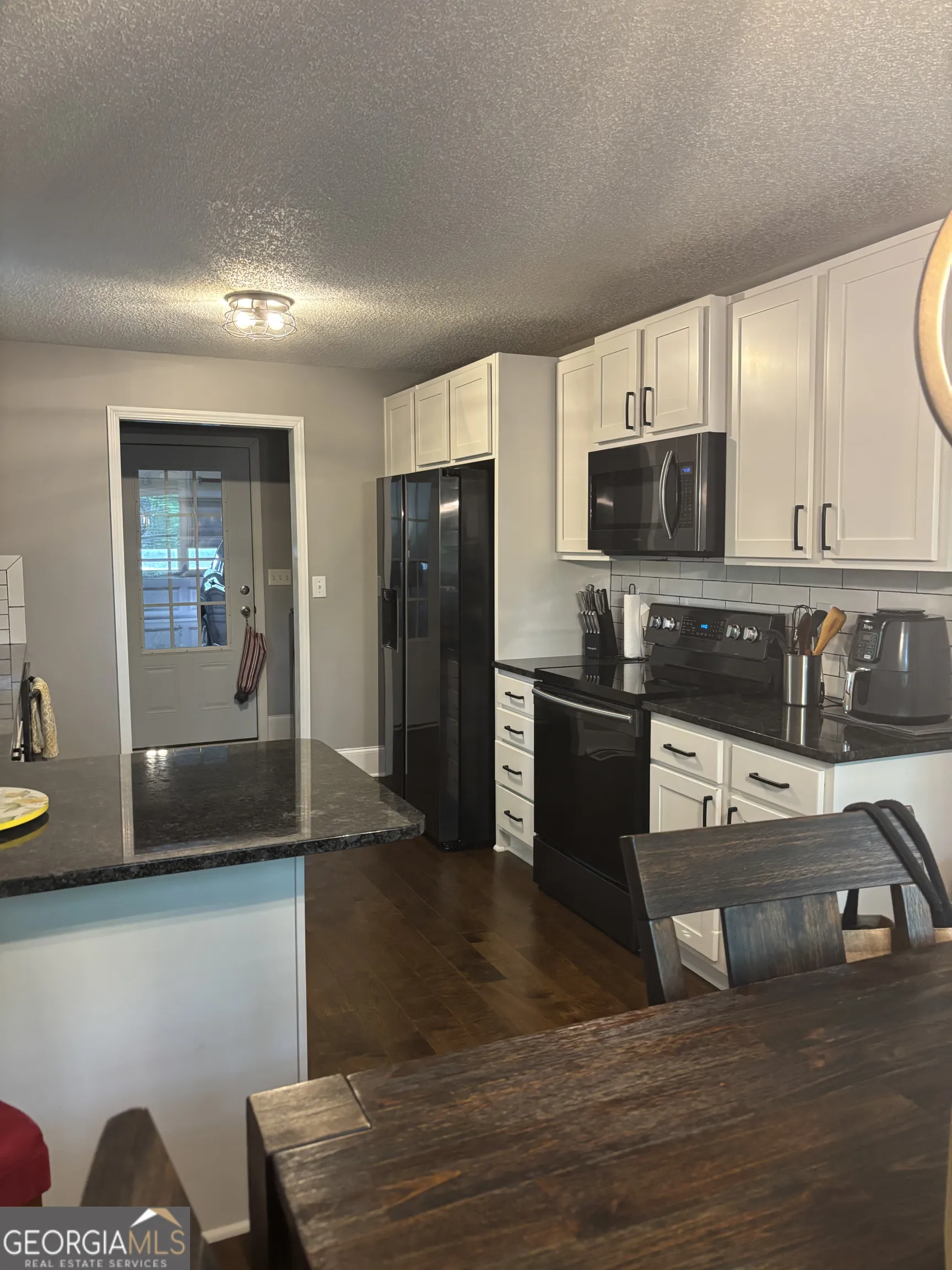 3009 Lakeview Pkwy — photo 31 of 34