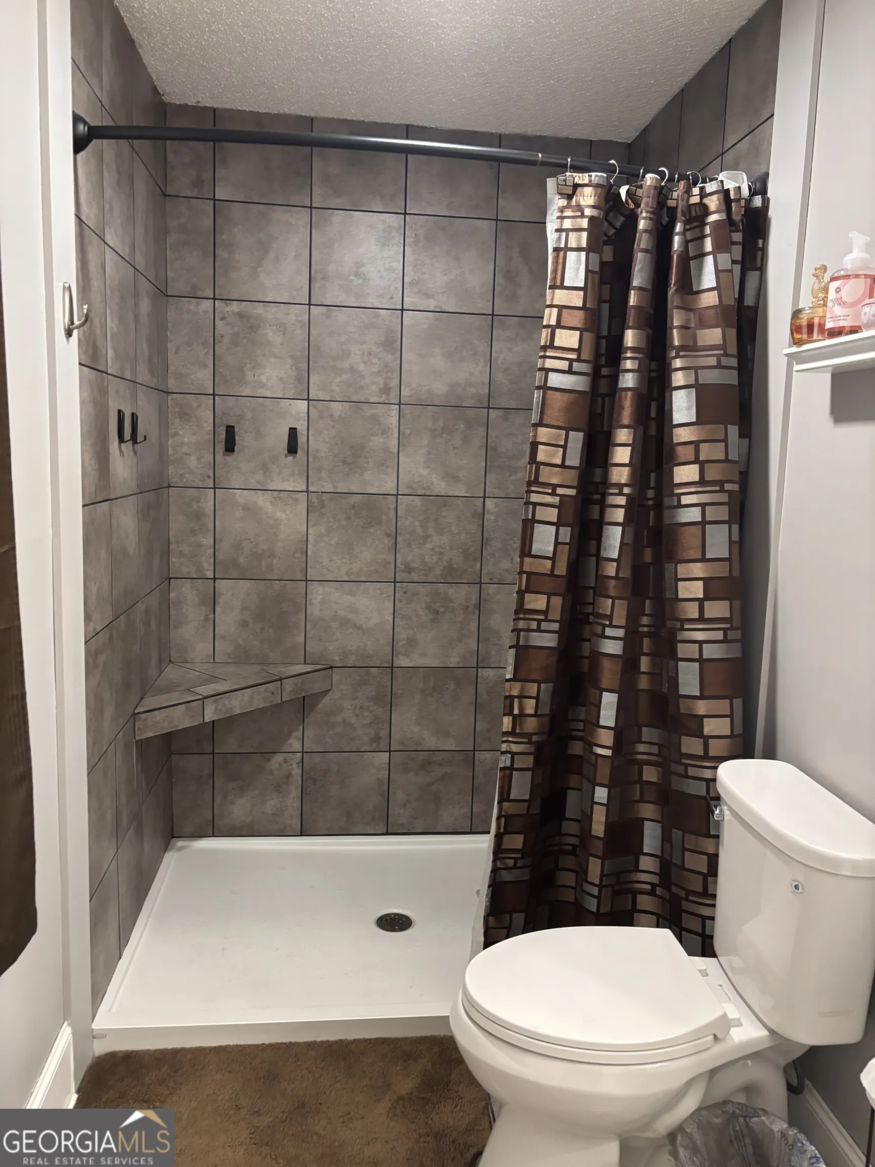 3009 Lakeview Pkwy — photo 7 of 34