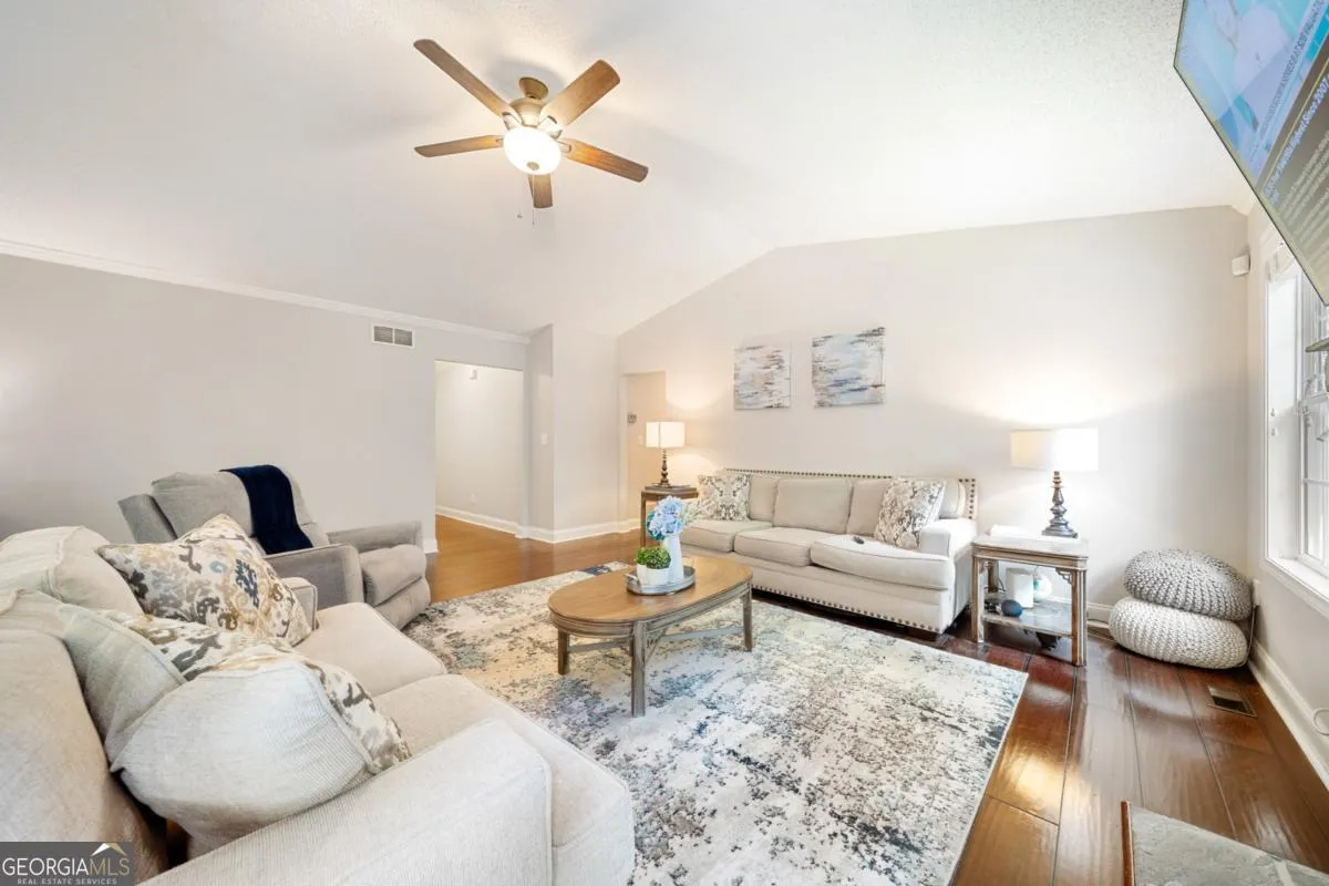 921 Pace Rd — photo 37 of 40