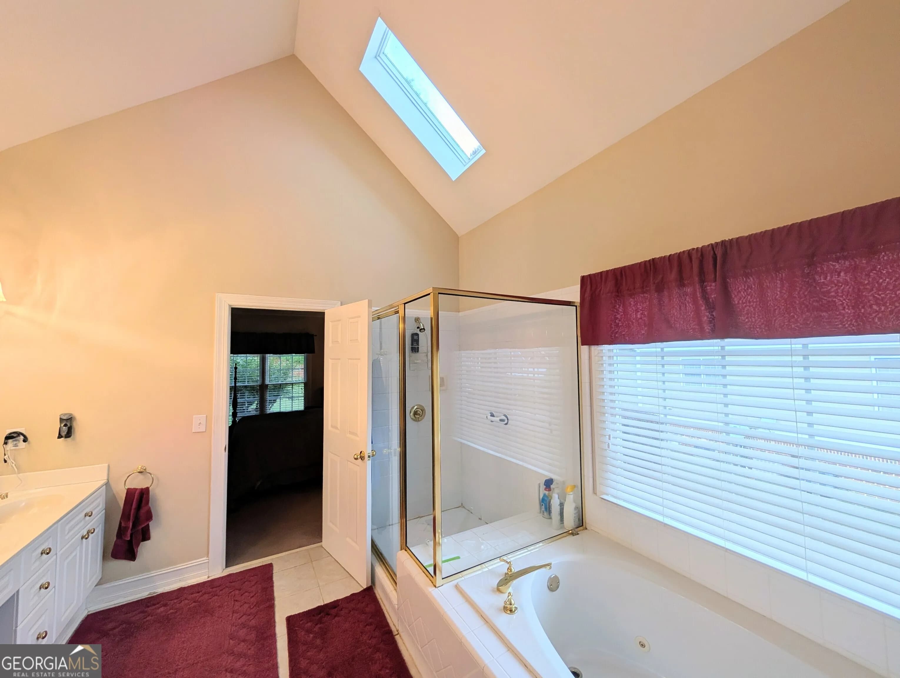 3483 Pinemont Dr — photo 6 of 47