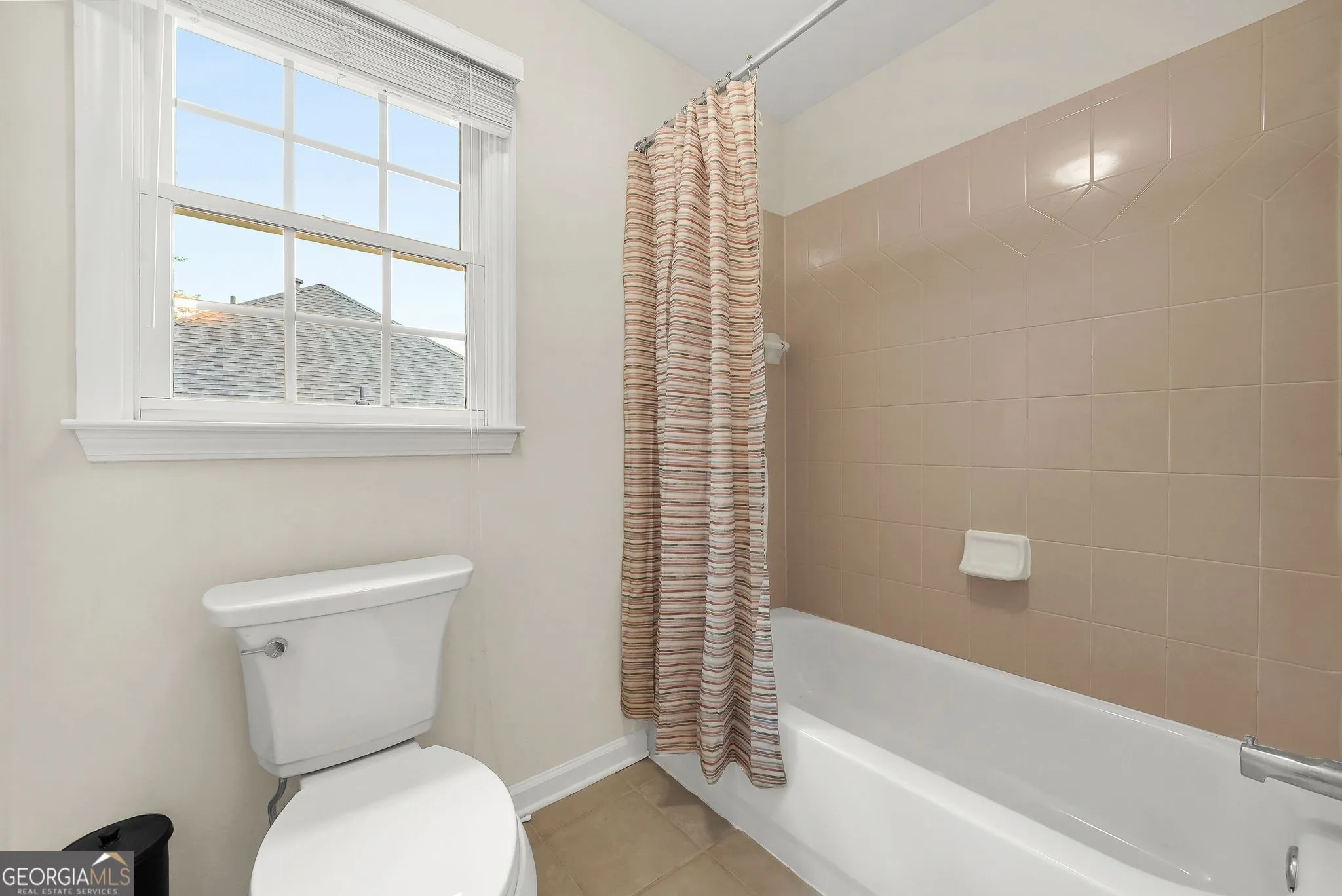 4008 Miners Ln — photo 20 of 45