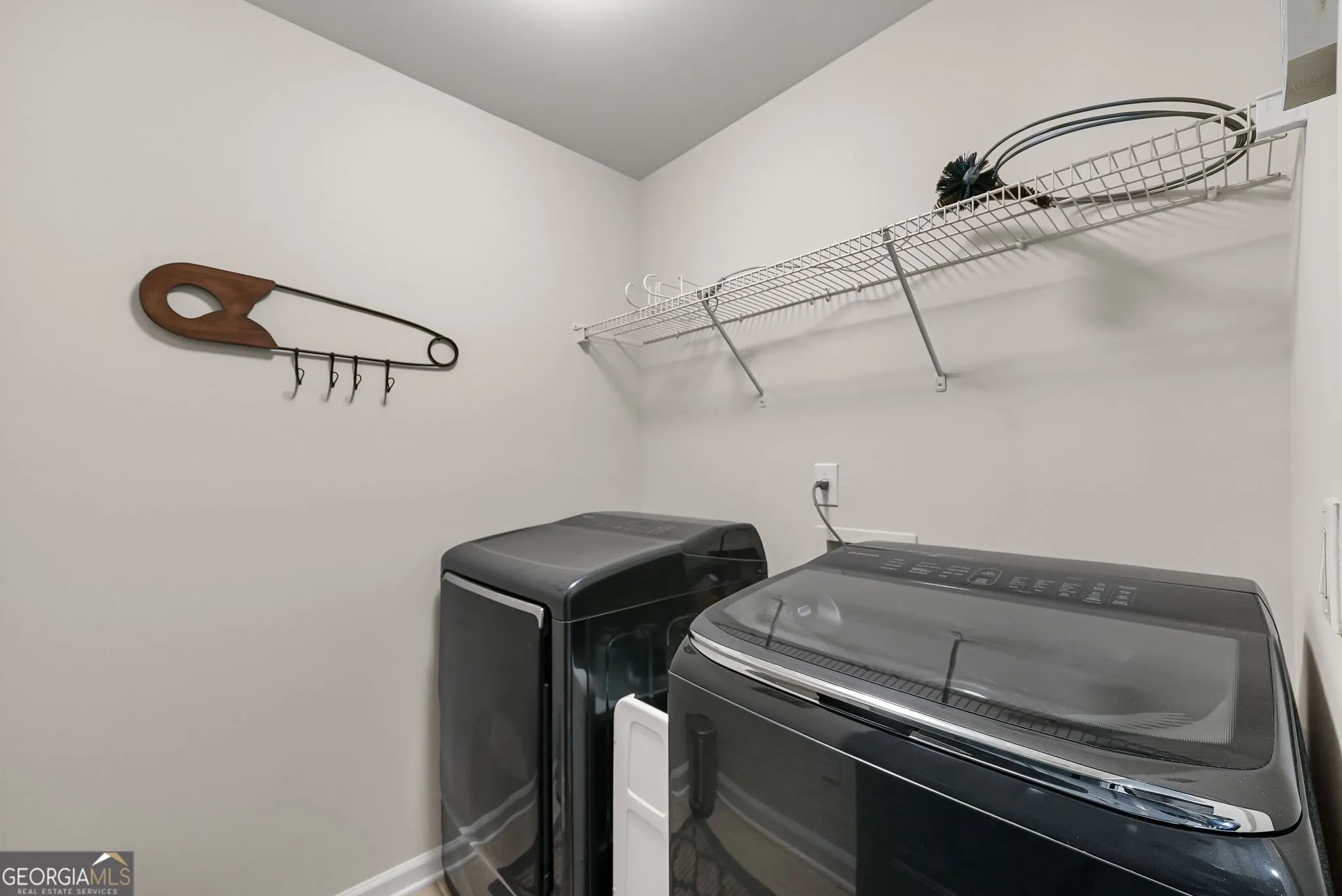 4008 Miners Ln — photo 22 of 45